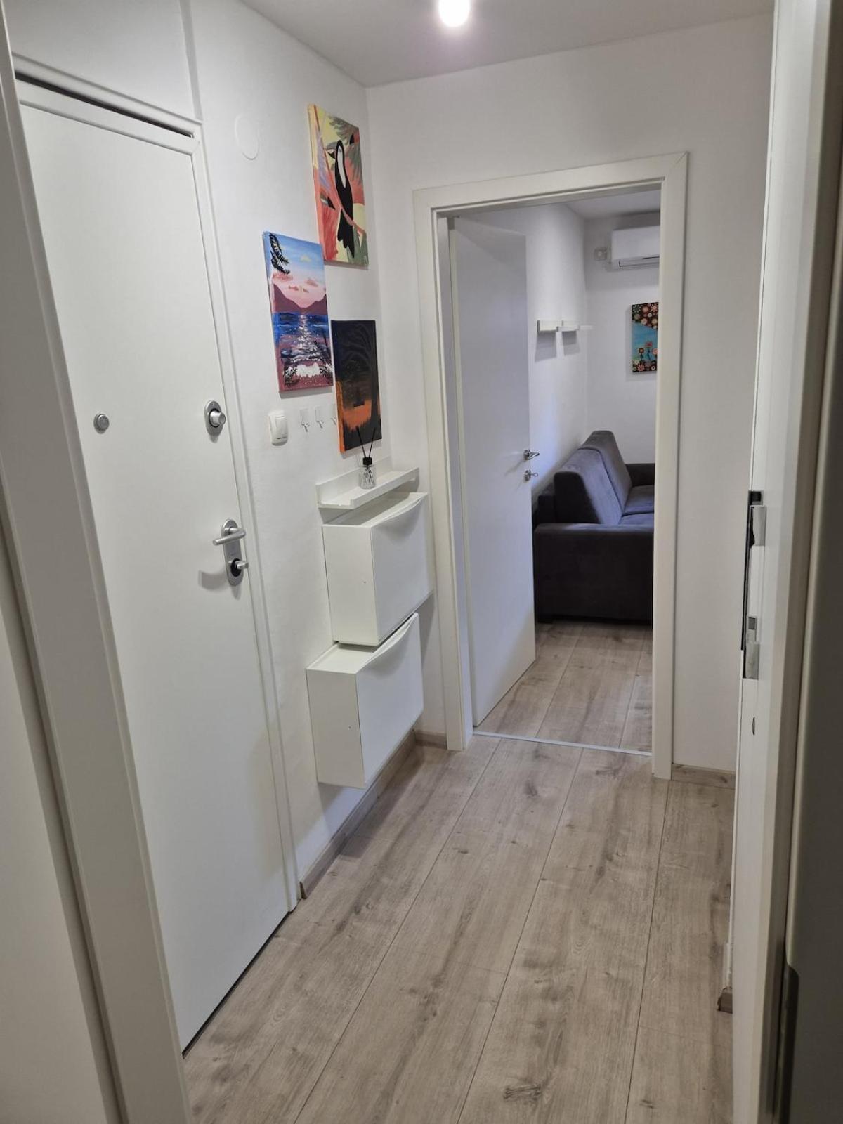 Cozy Close To Centre Apartman *